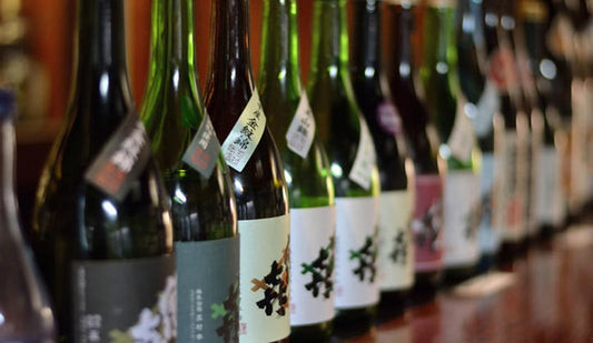 日本酒の瓶の色に茶色が多い理由！酒蔵の工夫が詰められていました